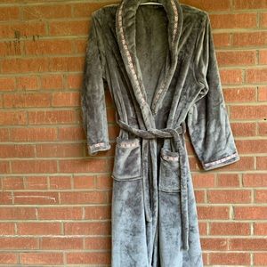 NWOT! Bath robe 🛁